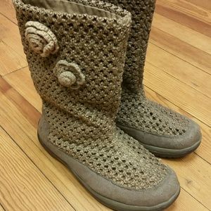Earth Brand Vegan Boots size 11